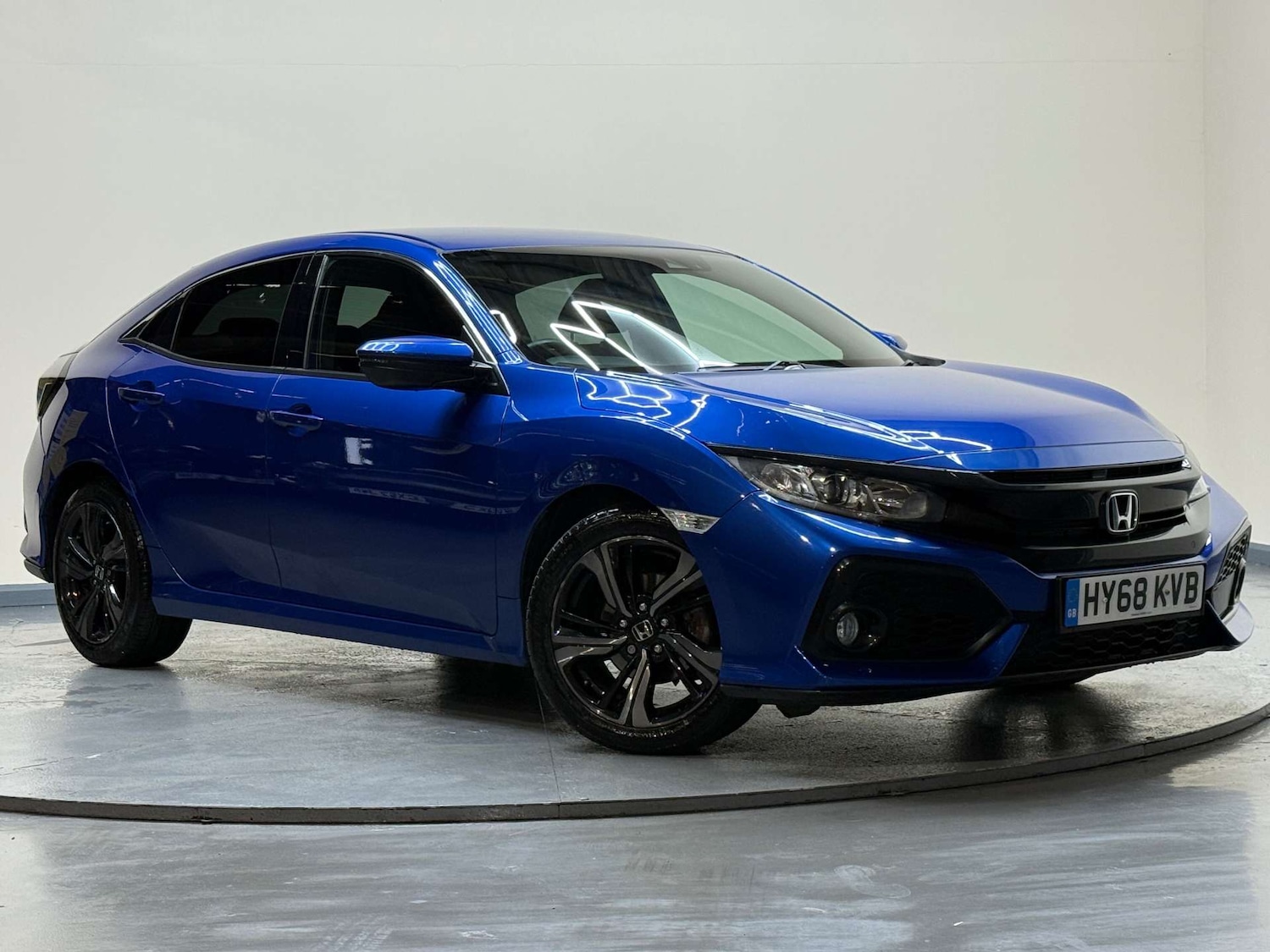 Used Honda Civic 2018 for sale - 77380630: Photo 40