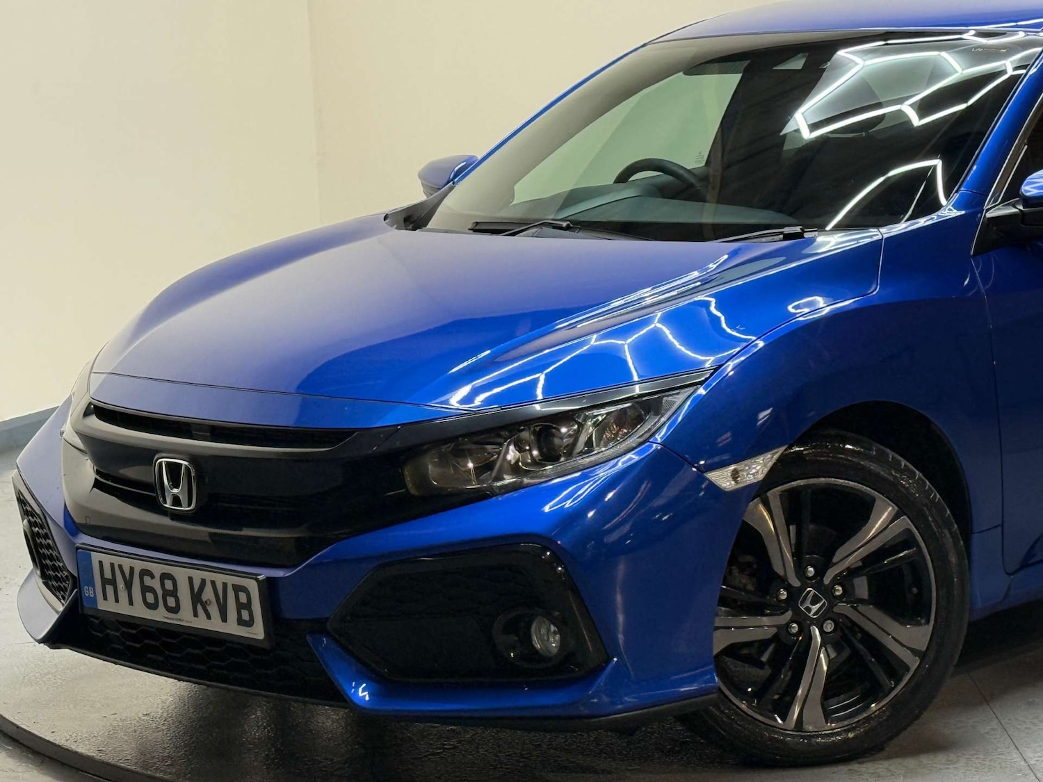 Used Honda Civic 2018 for sale - 77380630: Photo 57