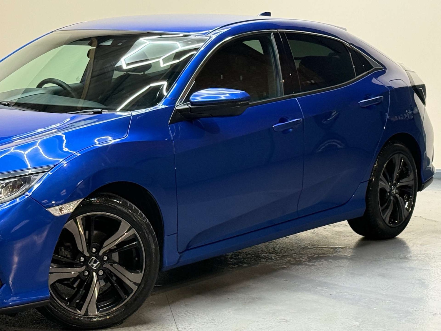 Used Honda Civic 2018 for sale - 77380630: Photo 58