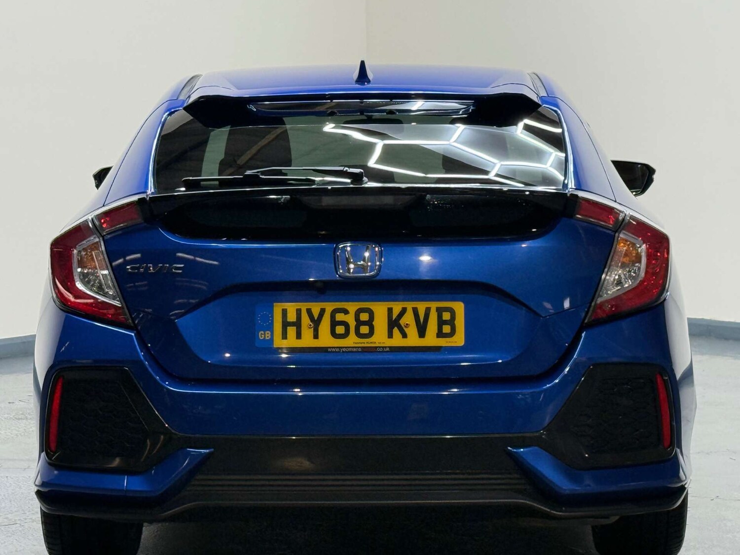 Used Honda Civic 2018 for sale - 77380630: Photo 60