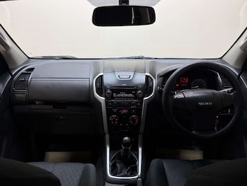 Used Isuzu D-Max 2018 for sale - 79445289: Photo