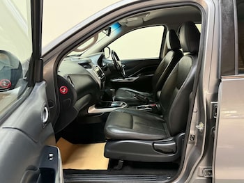 Used Nissan Navara 2021 for sale - 78340633: Photo
