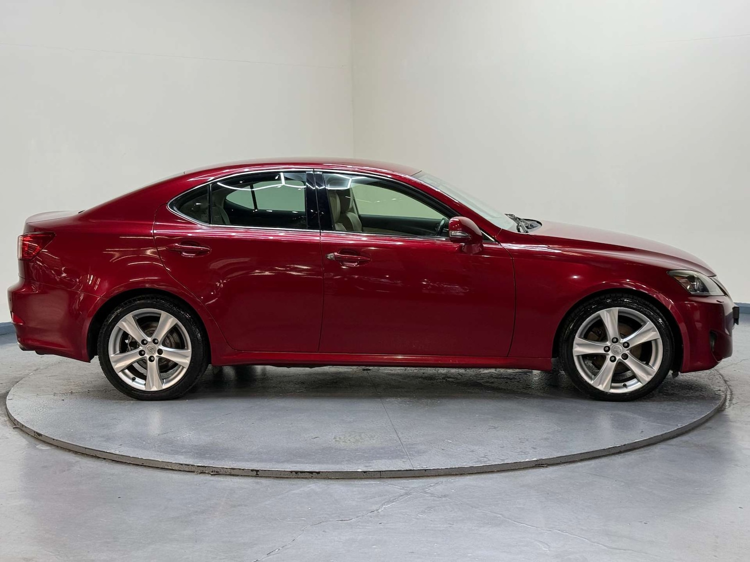 Used Lexus IS 2011 for sale - 77531883: Photo 13