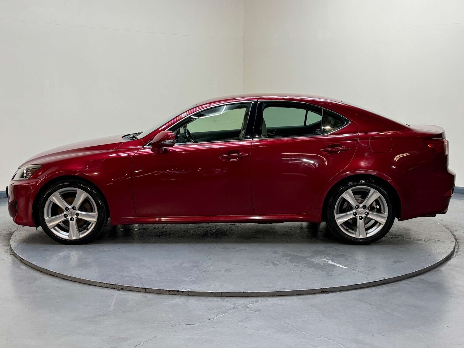 Used Lexus IS 2011 for sale - 77531883: Photo 33