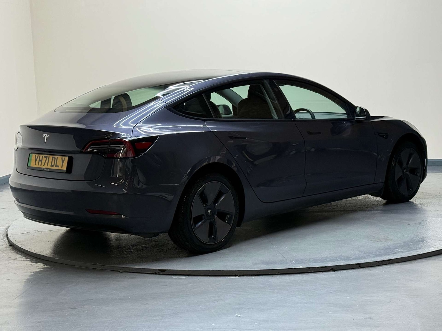 Used Tesla Model 3 2021 for sale - 76393353: Photo 6