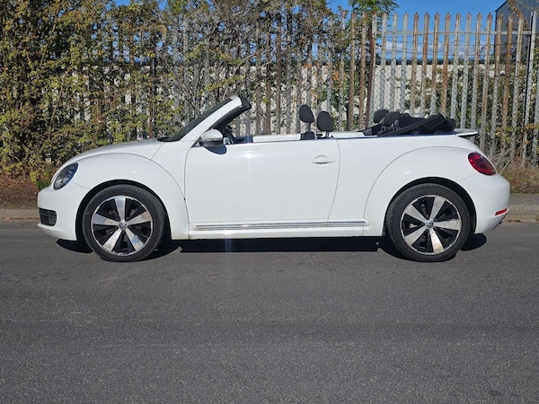 Used Volkswagen Beetle 2014 for sale - 76181026: Photo 2