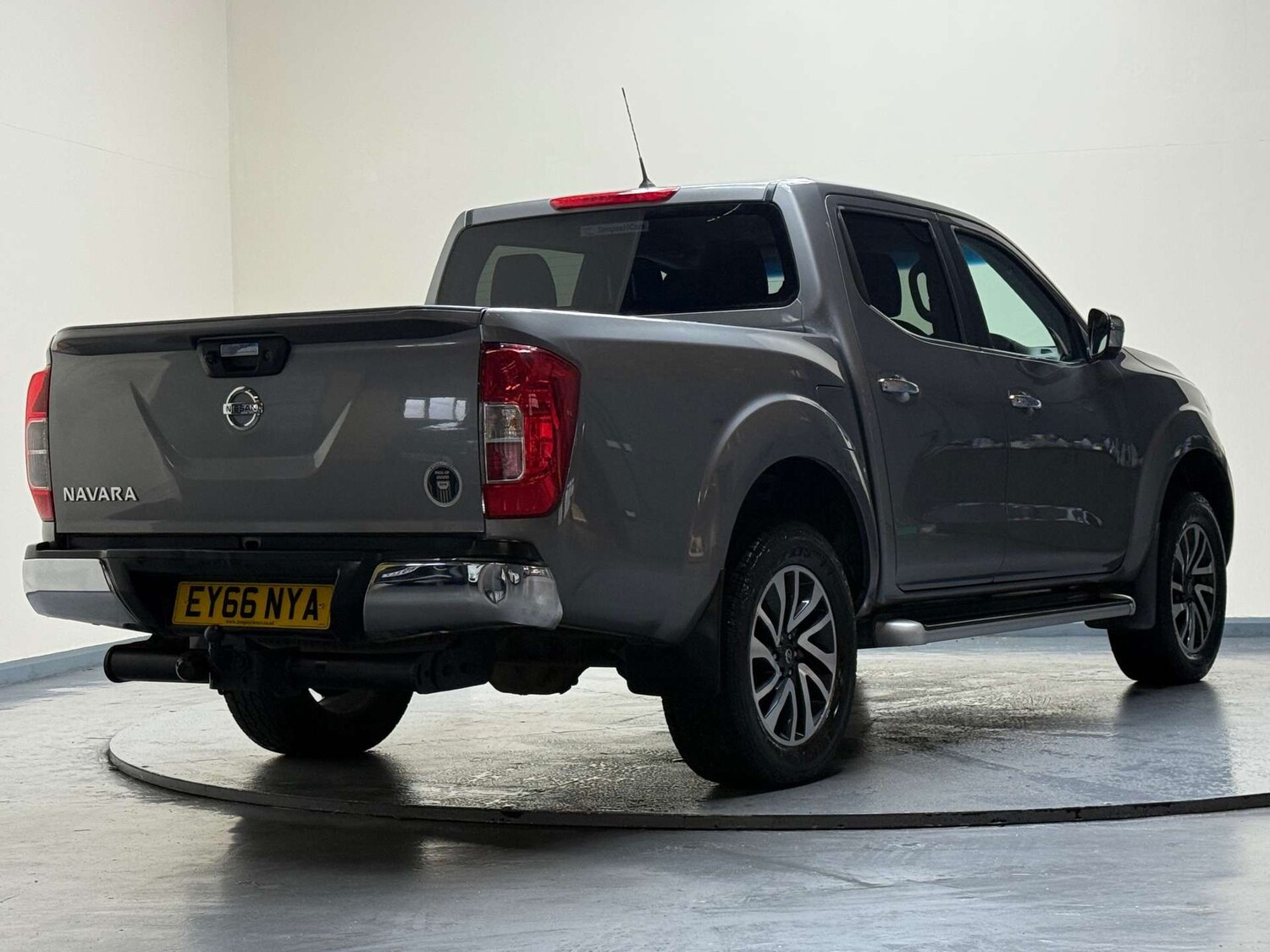 Used Nissan Navara 2016 for sale - 76343746: Photo 27