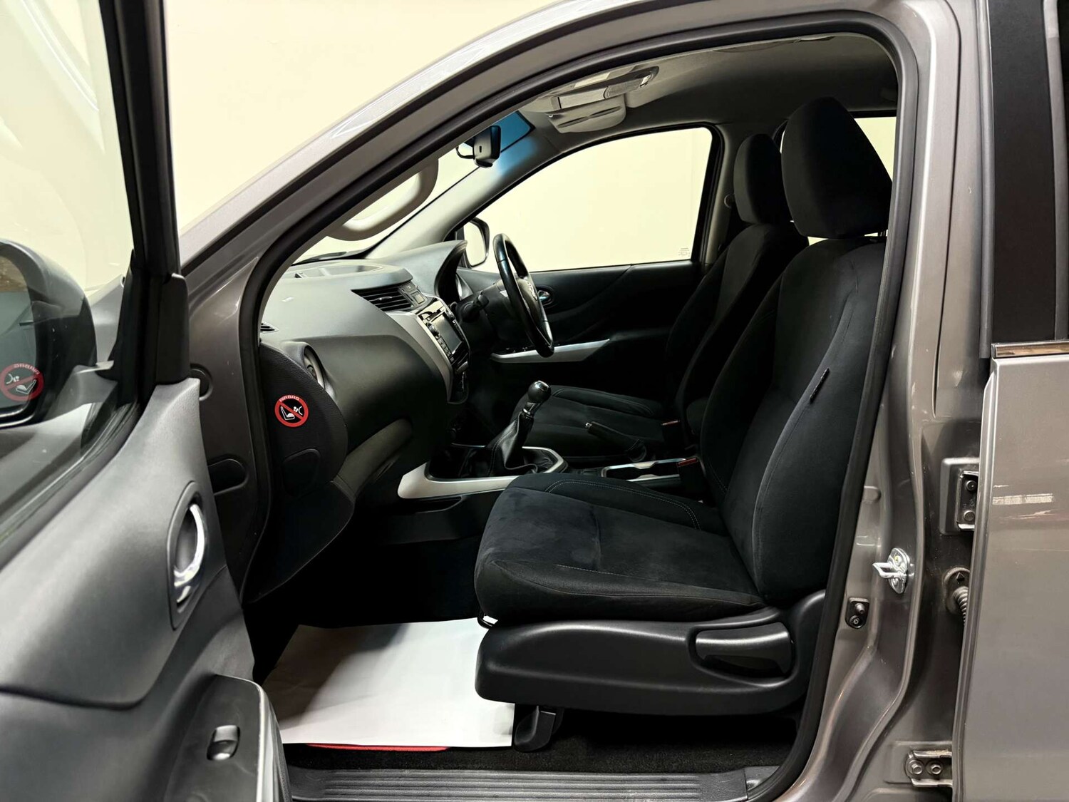 Used Nissan Navara 2016 for sale - 76343746: Photo 31