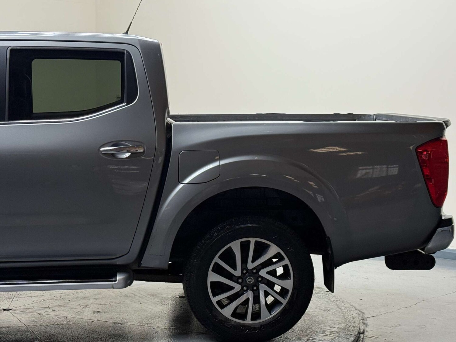 Used Nissan Navara 2016 for sale - 76343746: Photo 50