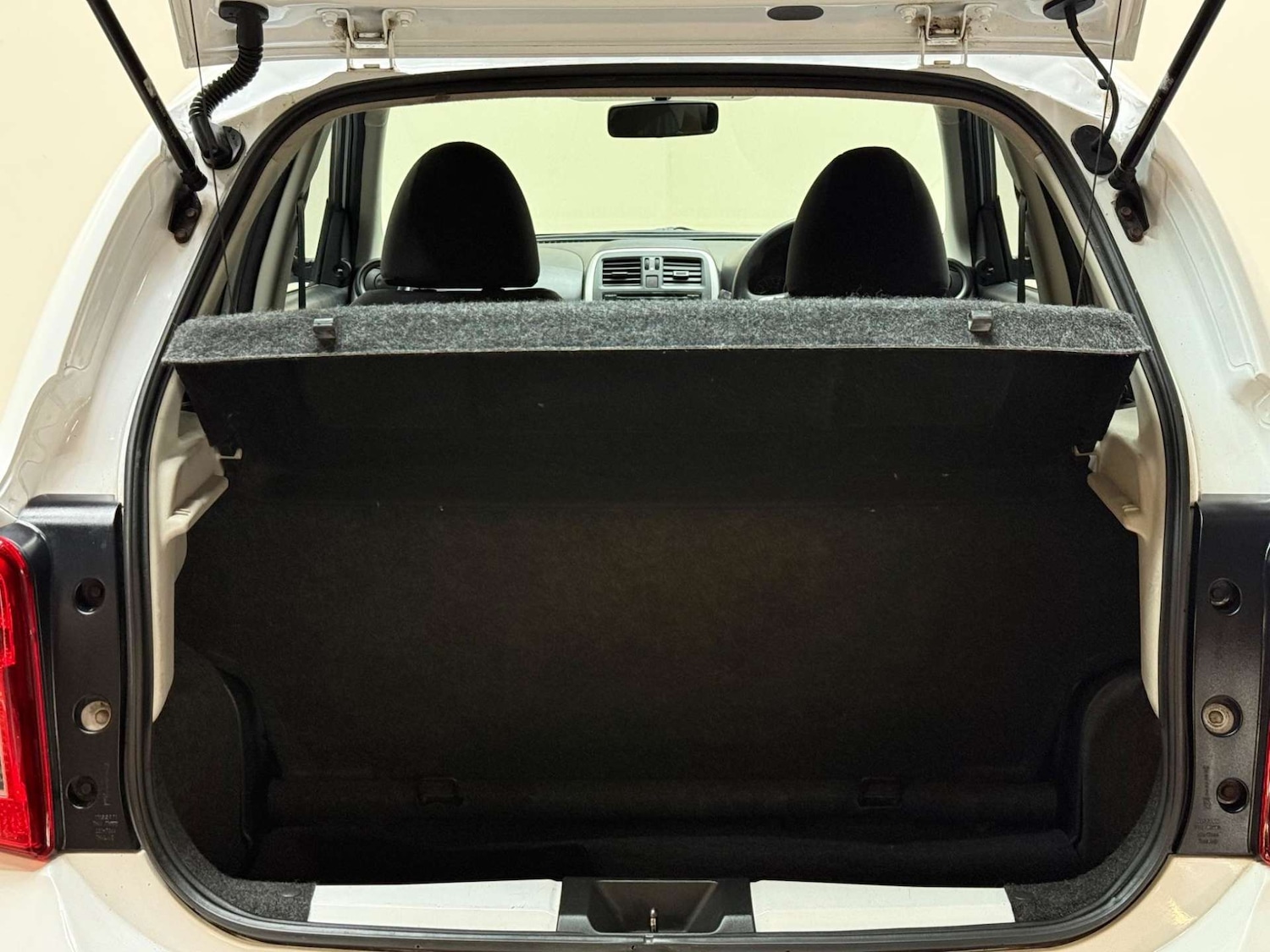 Used Nissan Micra 2014 for sale - 76363910: Photo 60