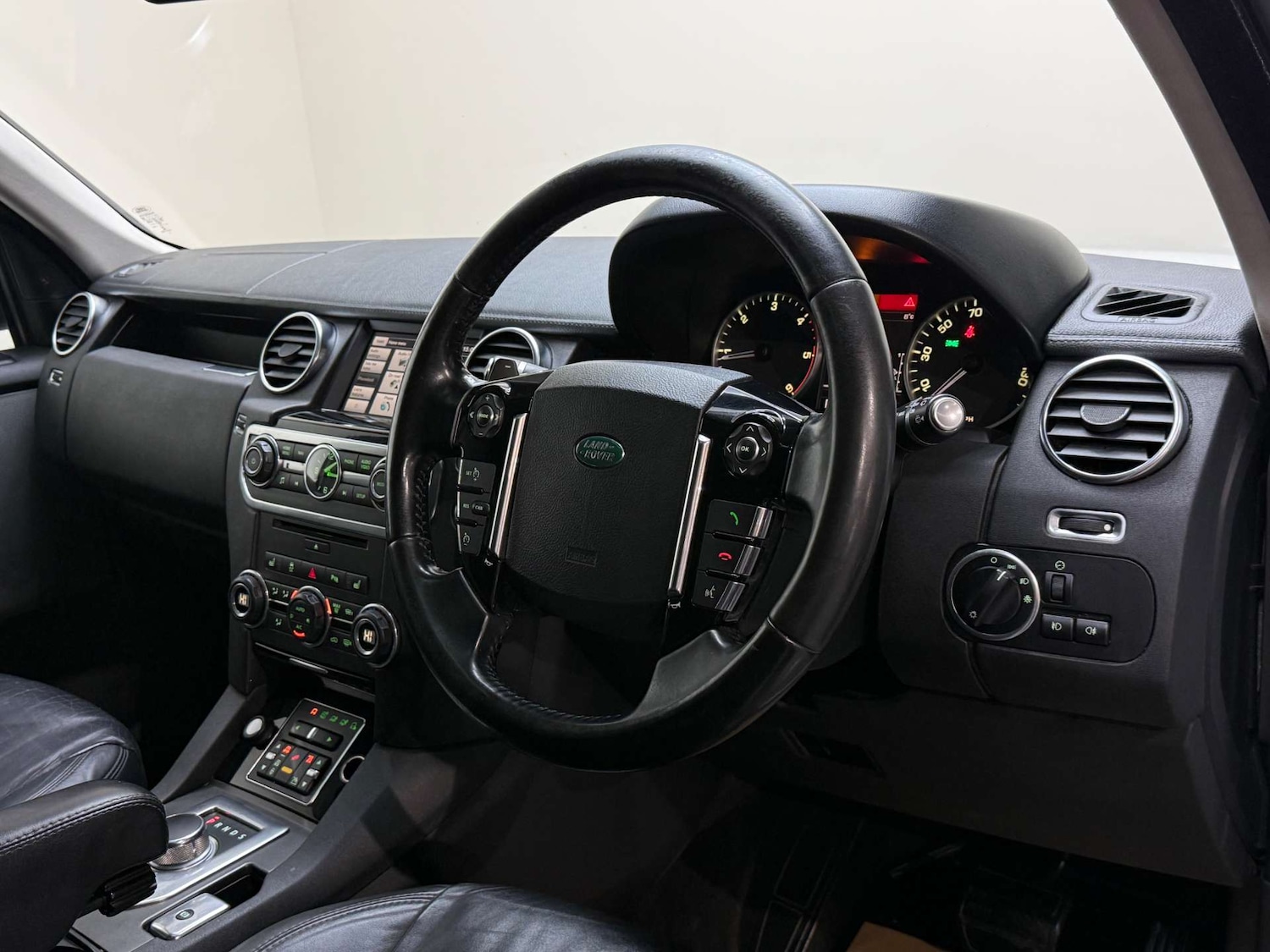 Used Land Rover Discovery 2013 for sale - 77535172: Photo 15