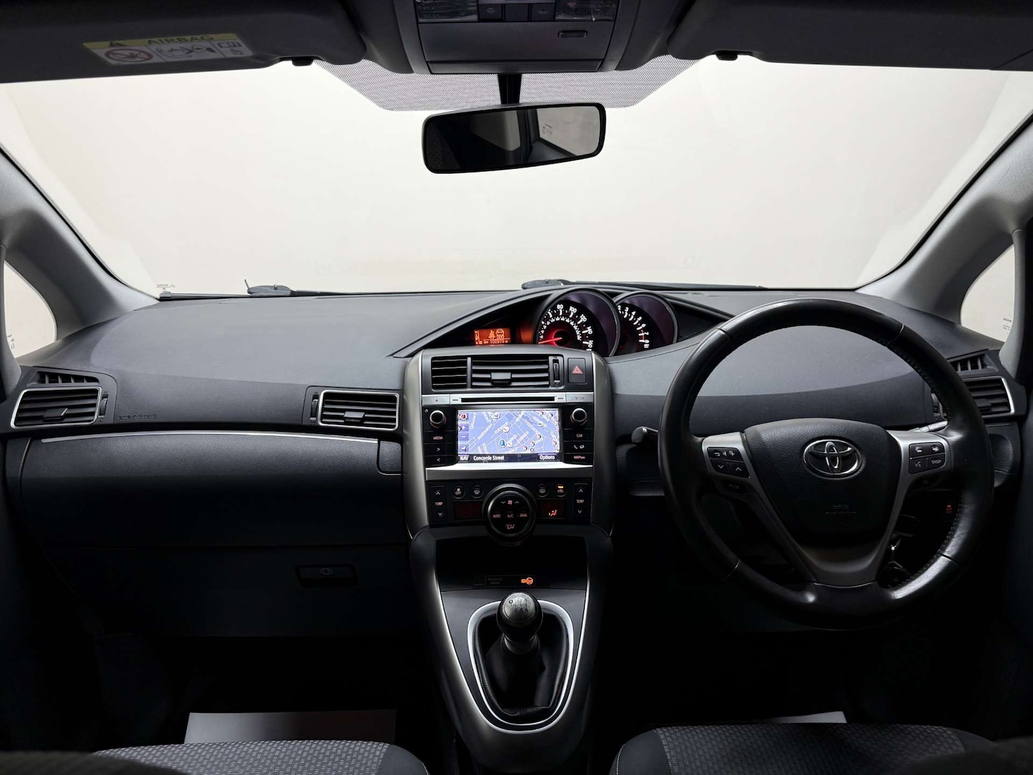 Used Toyota Verso 2013 for sale - 76601592: Photo 3