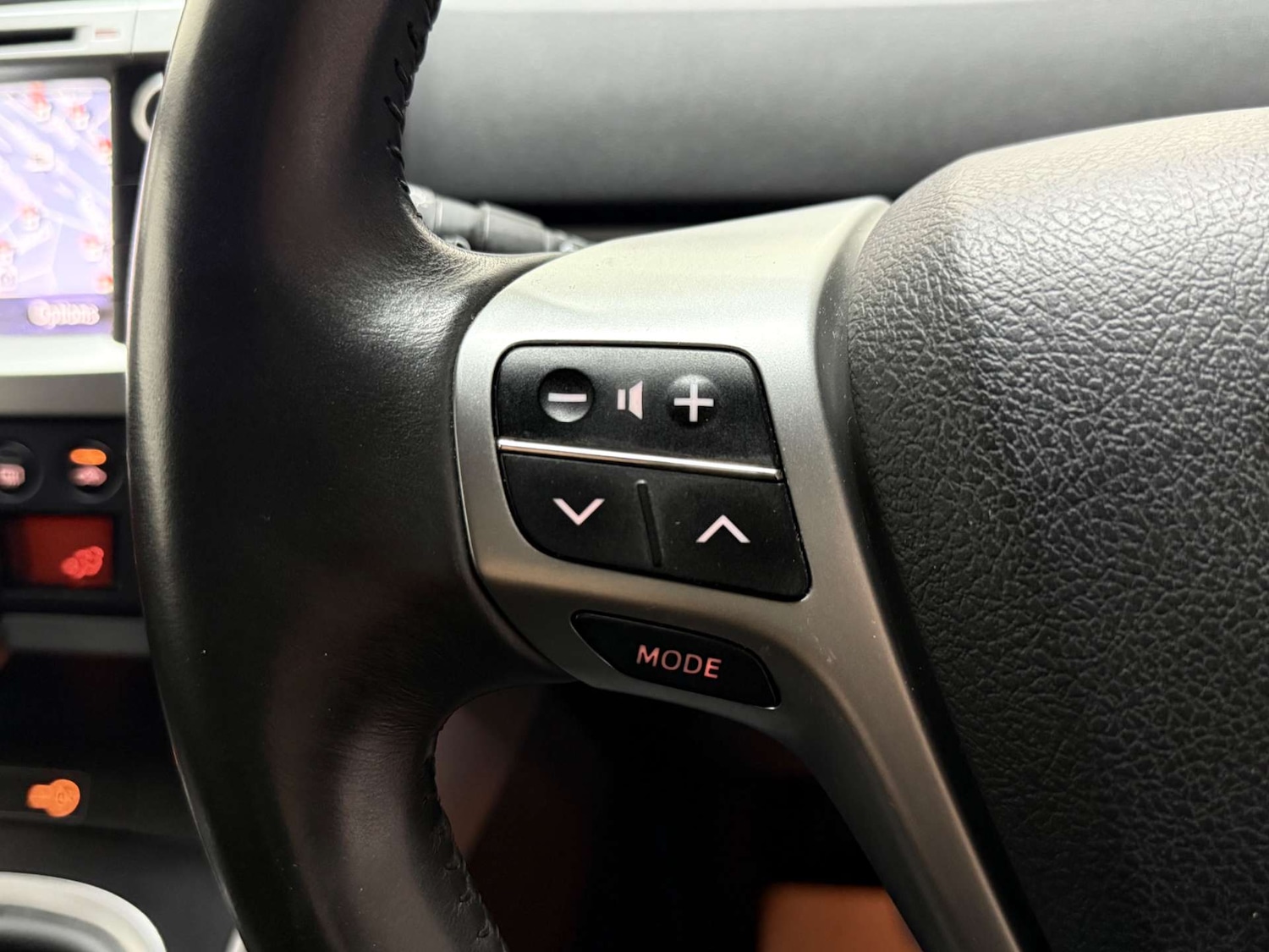 Used Toyota Verso 2013 for sale - 76263538: Photo 19