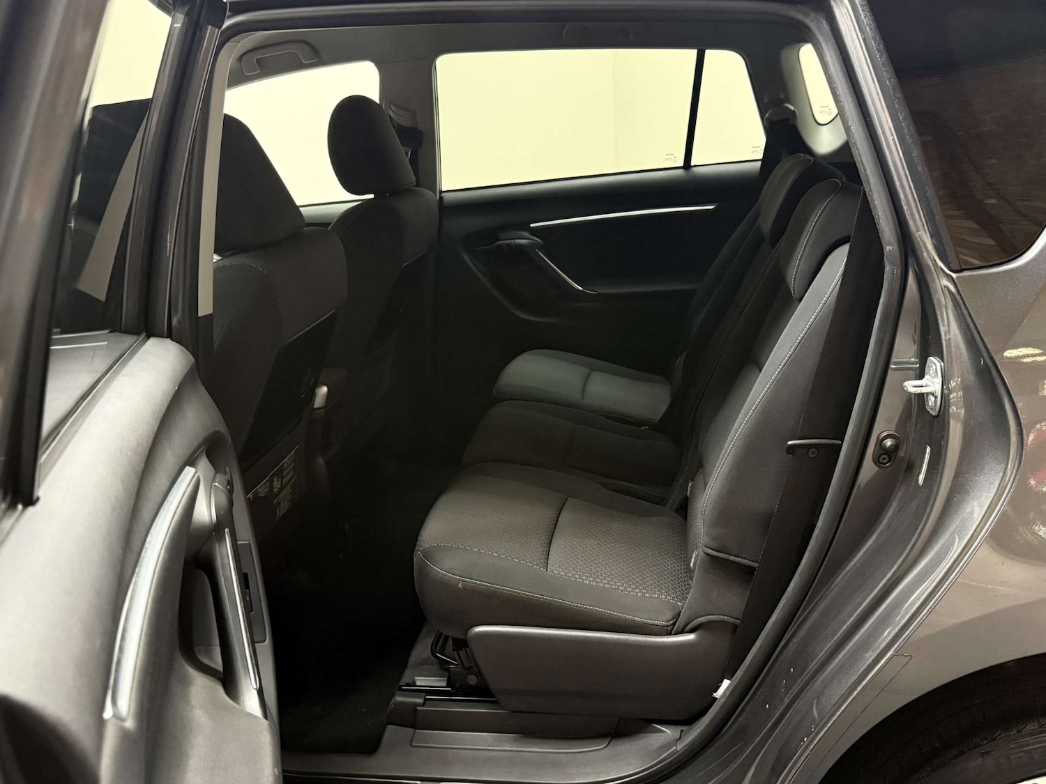 Used Toyota Verso 2013 for sale - 76263538: Photo 35