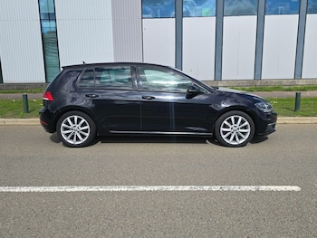 Used Volkswagen Golf 2019 for sale - 75940598: Photo