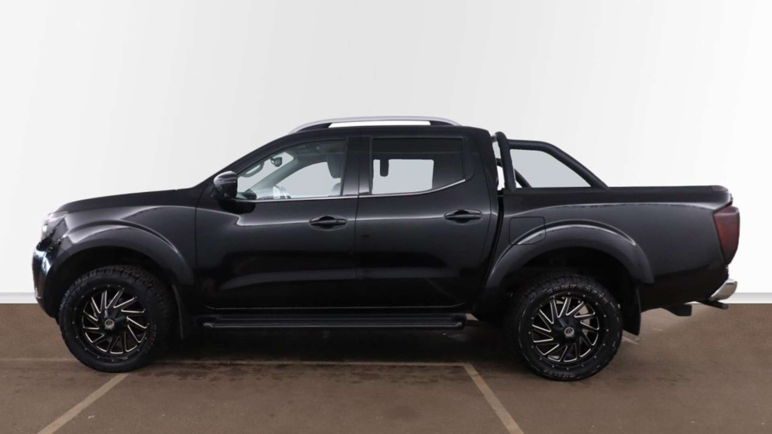 Used Nissan Navara 2020 for sale - 77220991: Photo 3