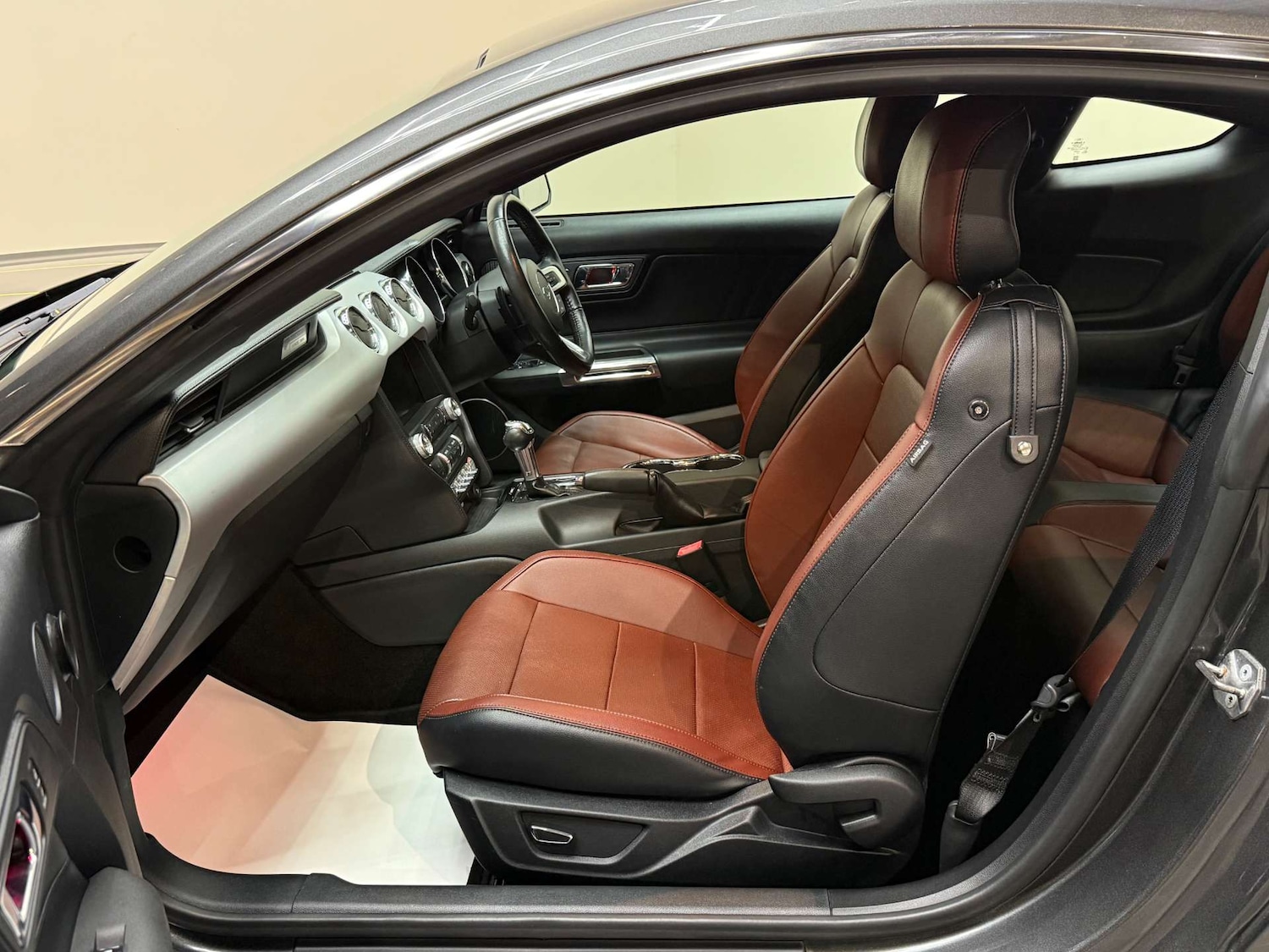 Used Ford Mustang 2016 for sale - 77355481: Photo 36