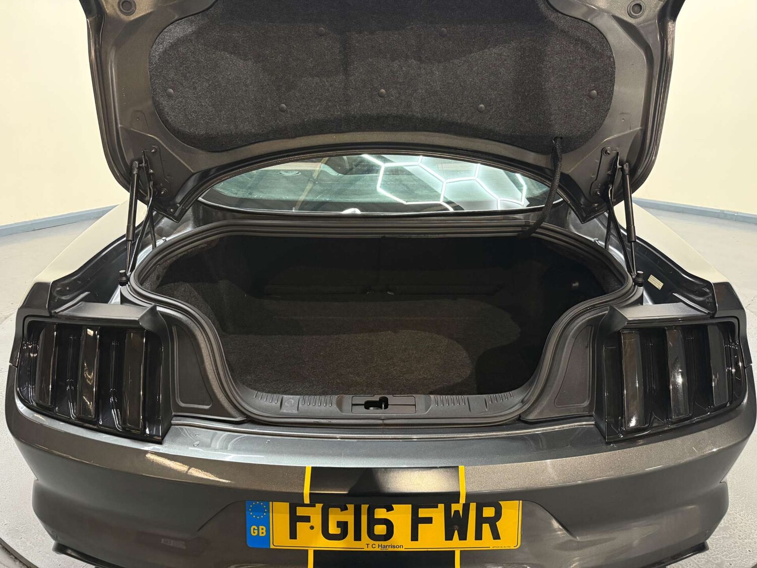 Used Ford Mustang 2016 for sale - 77355481: Photo 67