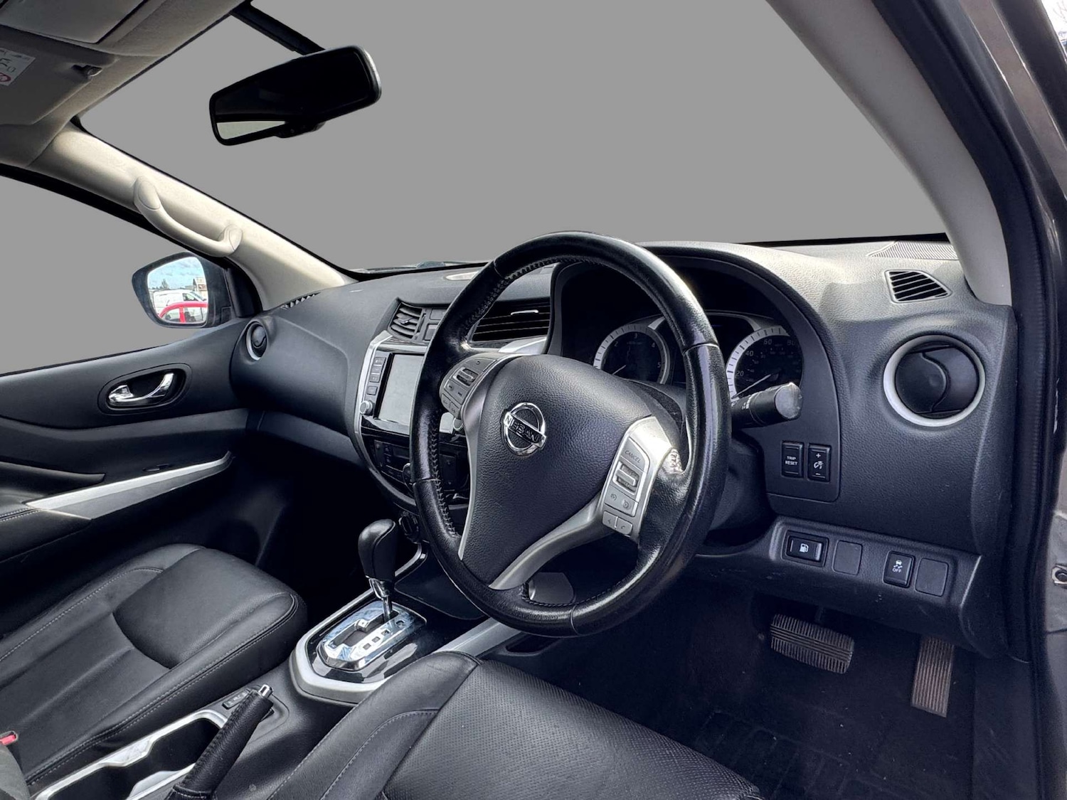 Used Nissan Navara 2020 for sale - 77880448: Photo 3