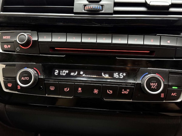 Used BMW 3 Series 2017 for sale - 76180976: Photo 24