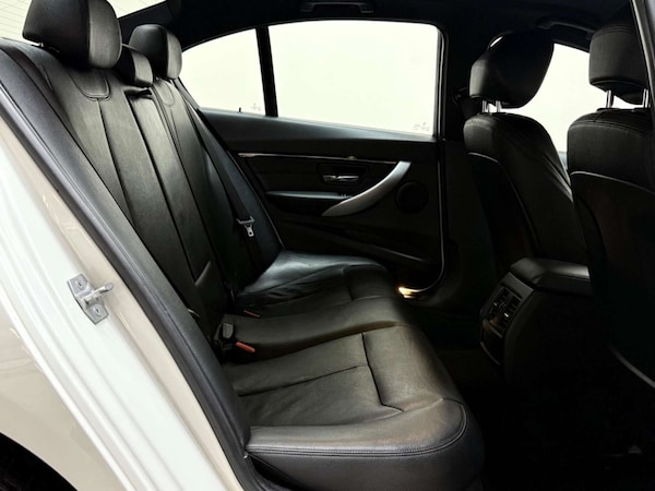 Used BMW 3 Series 2017 for sale - 76180976: Photo 27