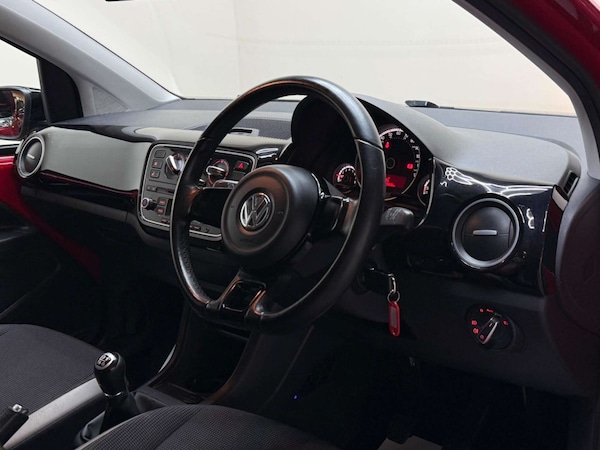 Used Volkswagen up! 2013 for sale - 76180970: Photo 16