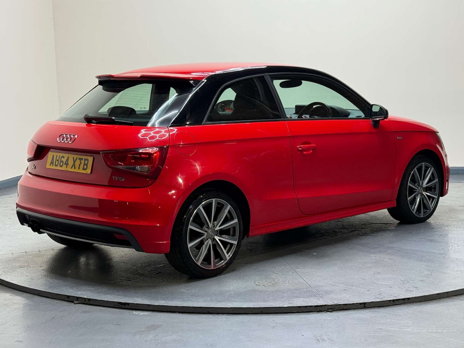 Used Audi A1 2014 for sale - 77693734: Photo 3