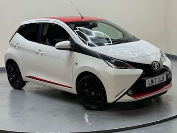 Used Toyota AYGO 2017 for sale - 79697472: Photo