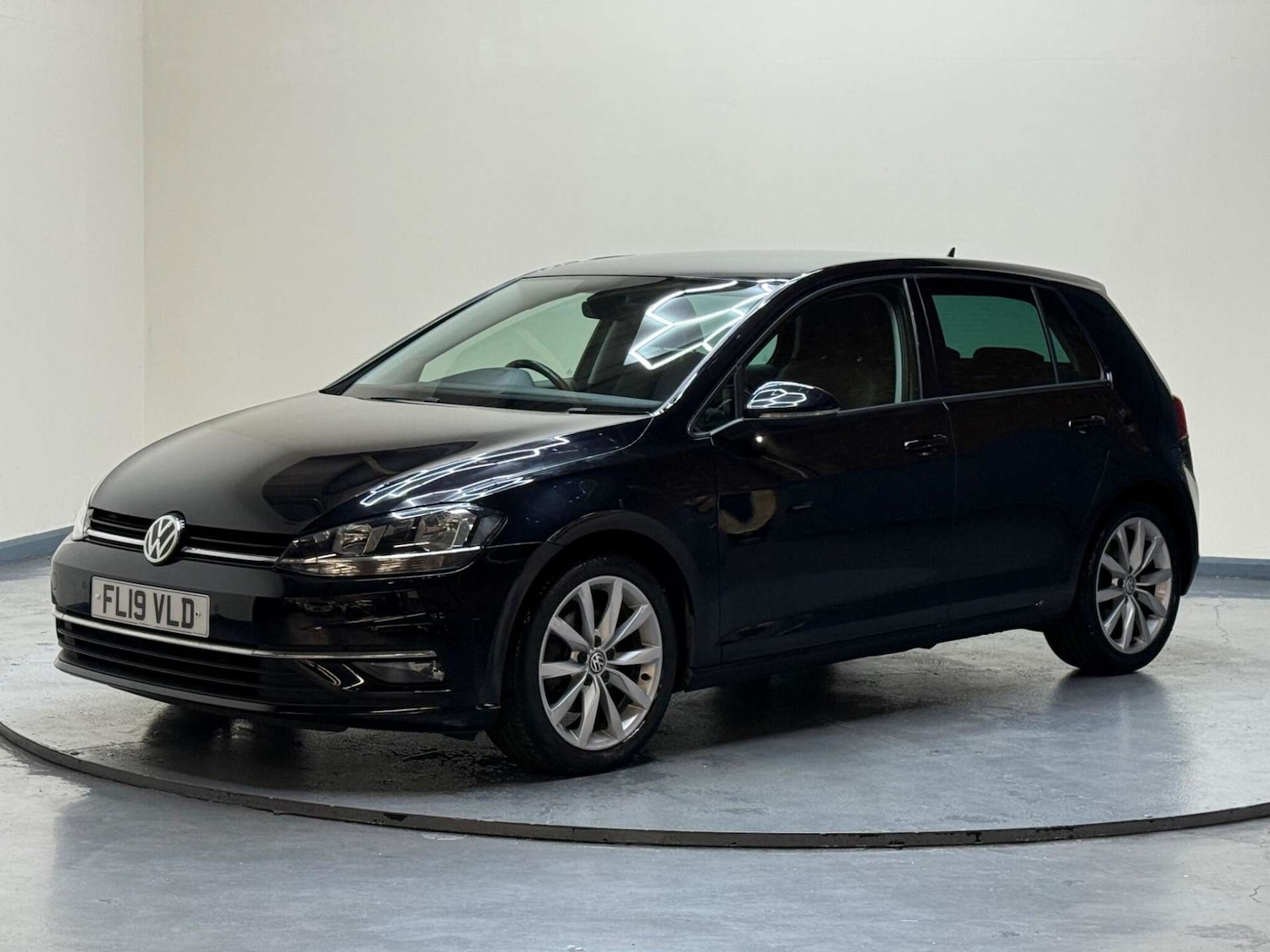Used Volkswagen Golf 2019 for sale - 76762546: Photo 40