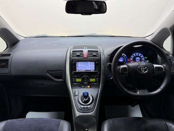 Used Toyota Auris 2012 for sale - 76600898: Photo