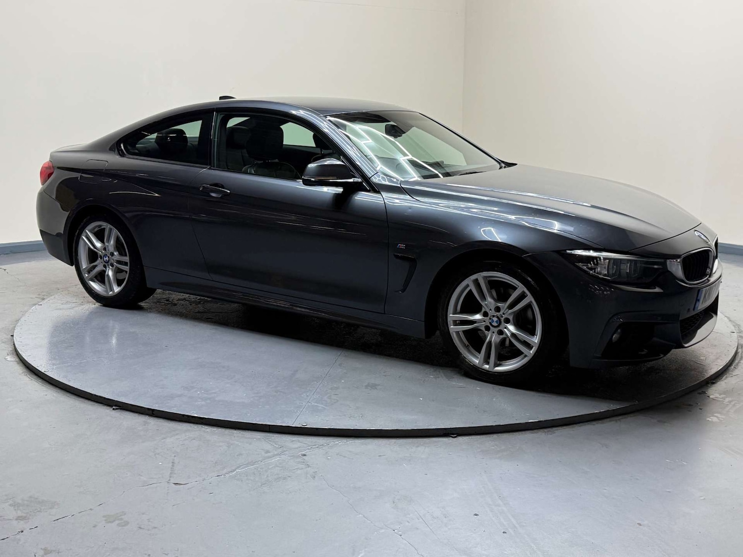 Used BMW 4 Series 2017 for sale - 76709173: Photo 5