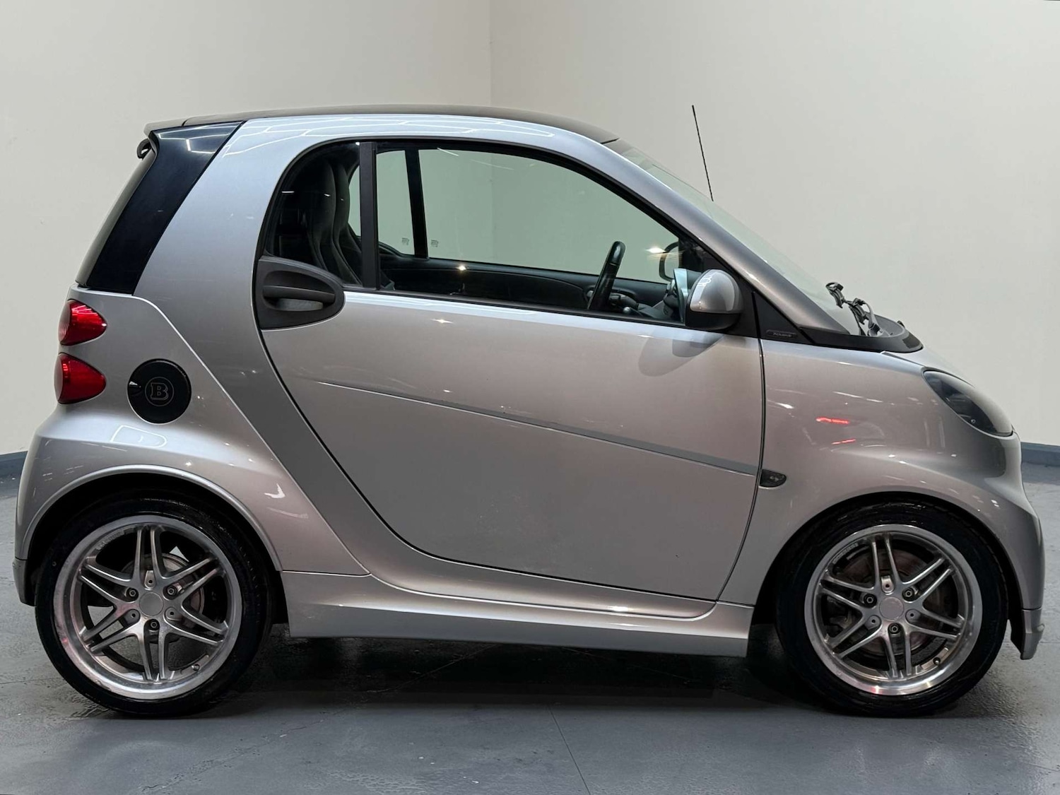 Used smart fortwo 2011 for sale - 78196754: Photo 13