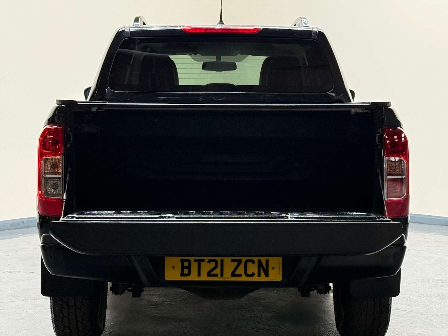 Used Nissan Navara 2021 for sale - 77678685: Photo 10