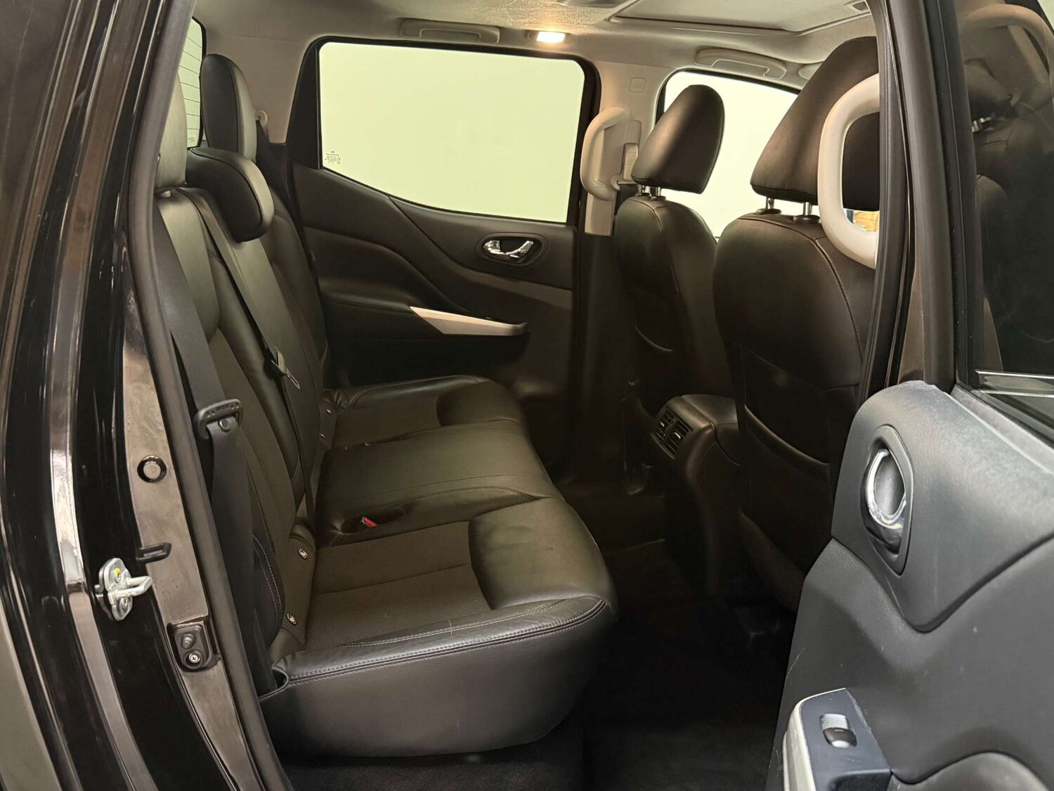 Used Nissan Navara 2021 for sale - 77678685: Photo 28