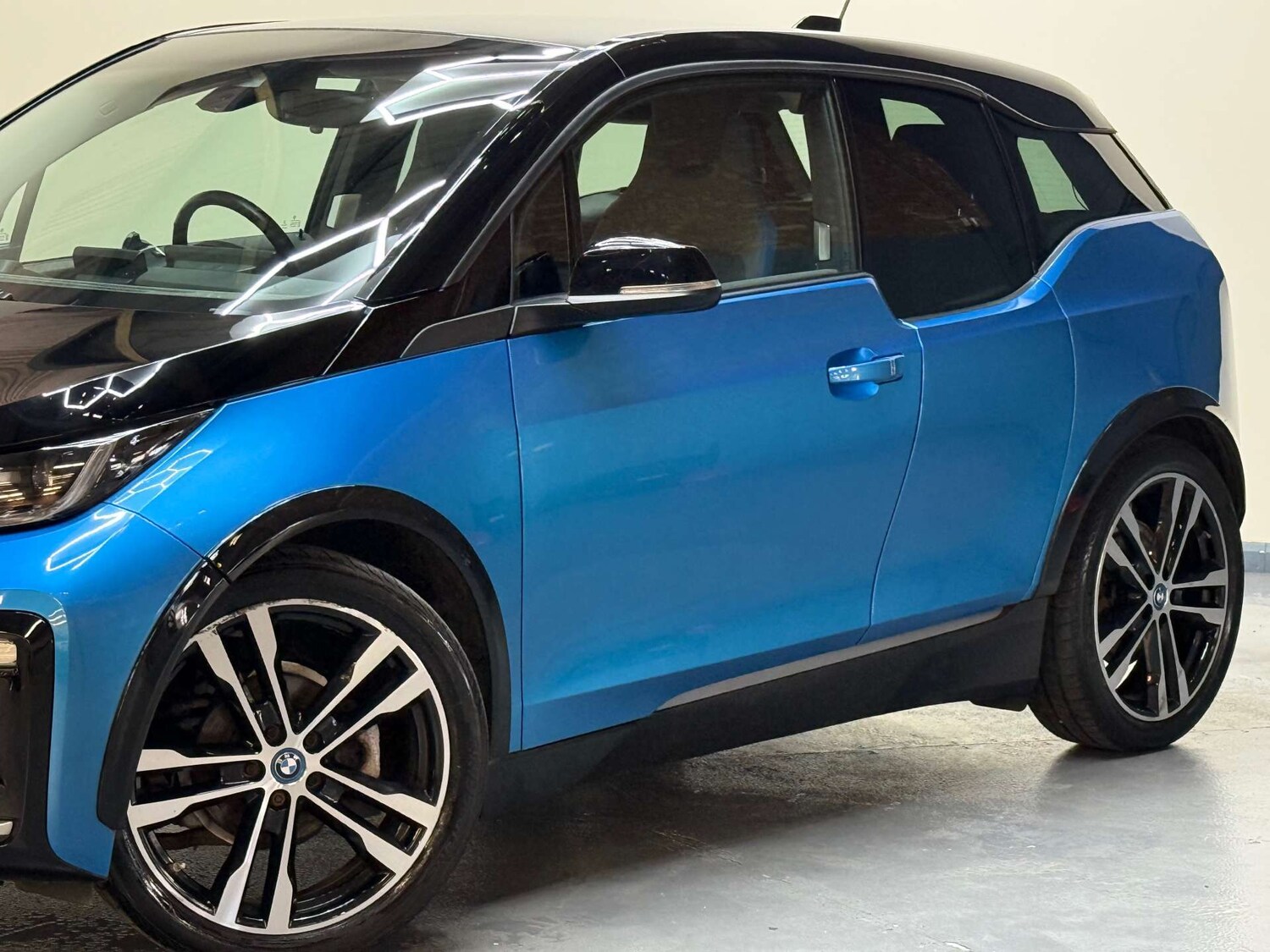 Used BMW i3 2018 for sale - 78144617: Photo 55