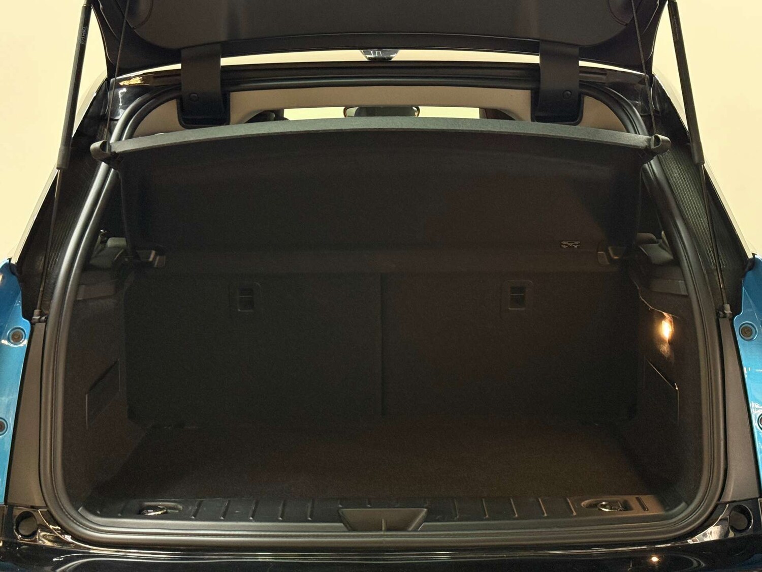 Used BMW i3 2018 for sale - 78144617: Photo 63