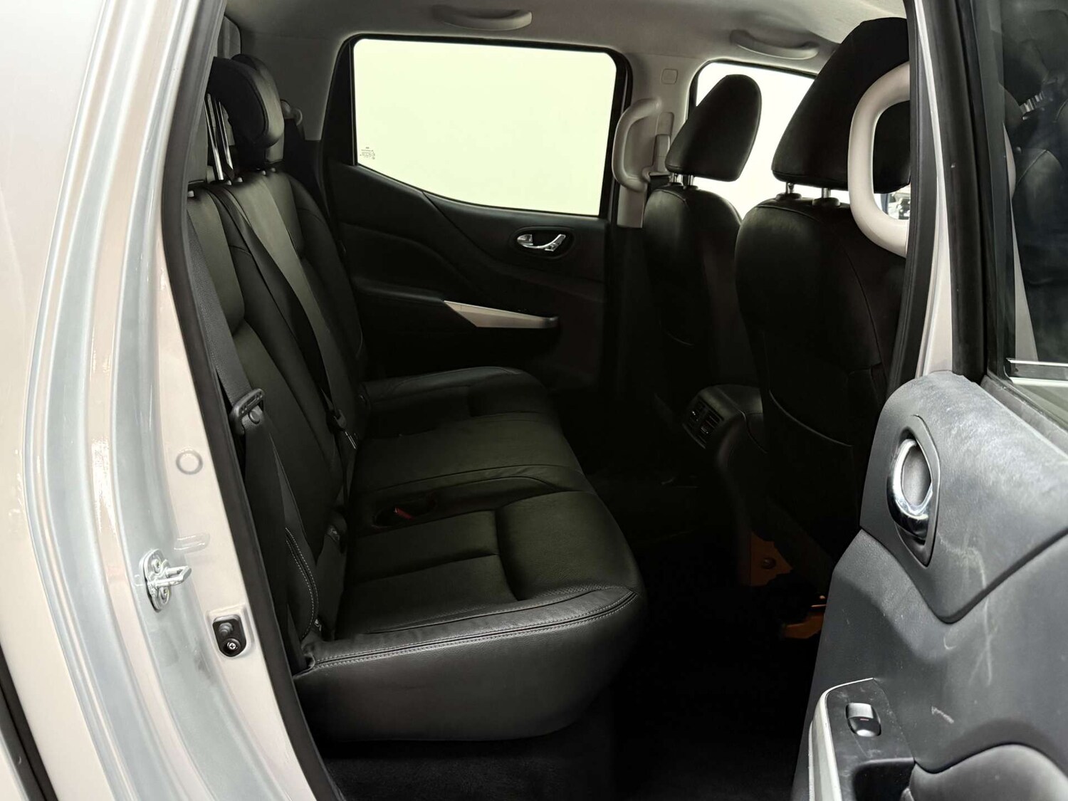 Used Nissan Navara 2018 for sale - 76255869: Photo 58