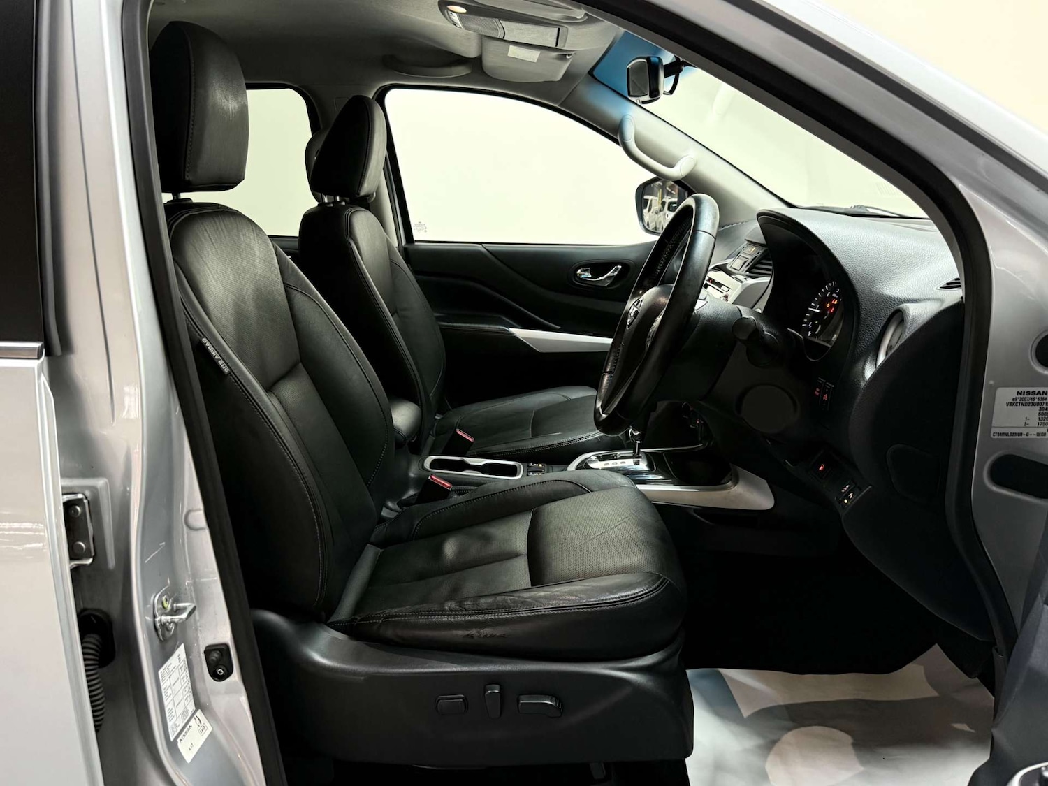 Used Nissan Navara 2018 for sale - 76255869: Photo 68