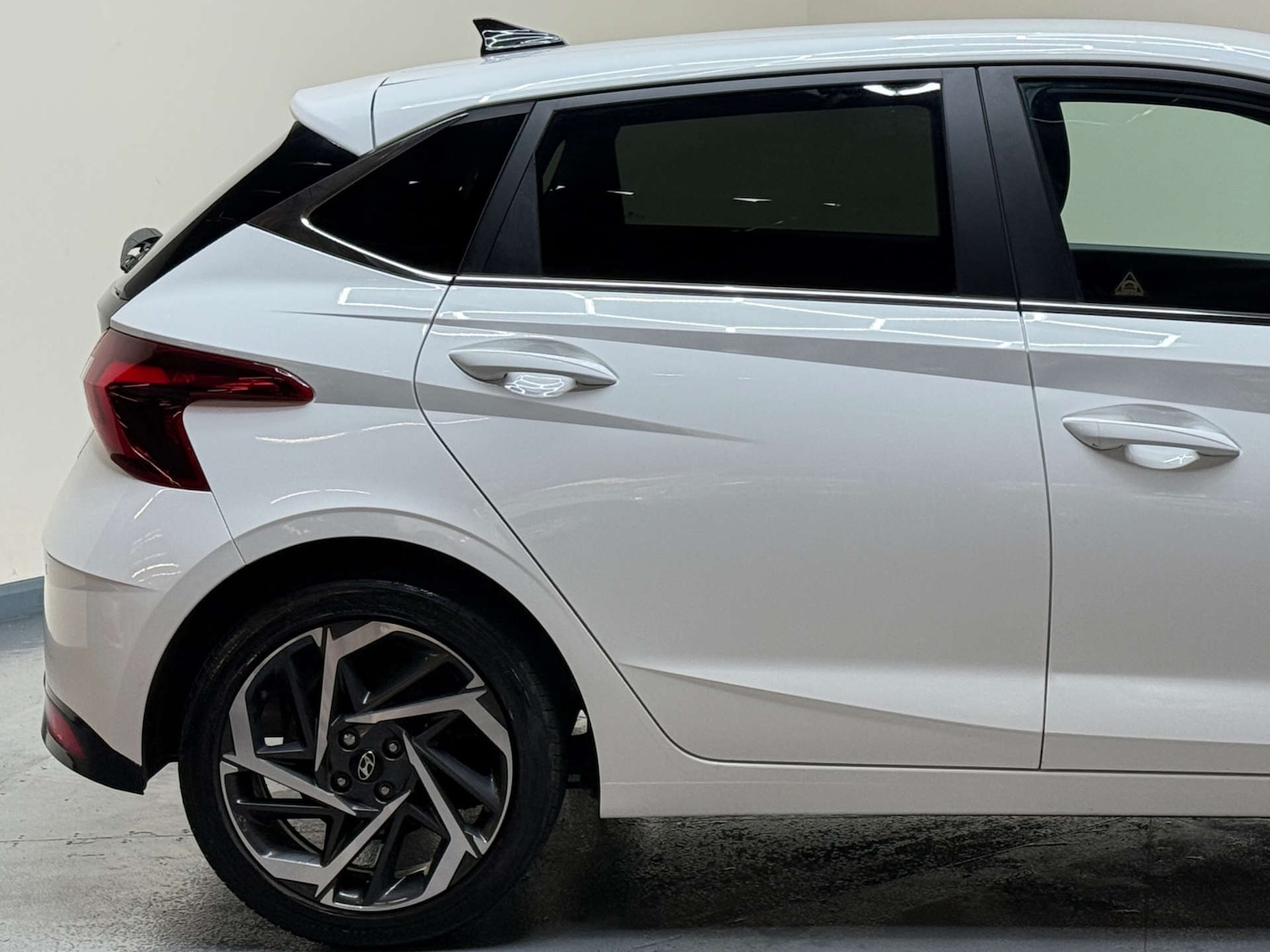 Used Hyundai i20 2023 for sale - 76919201: Photo 48