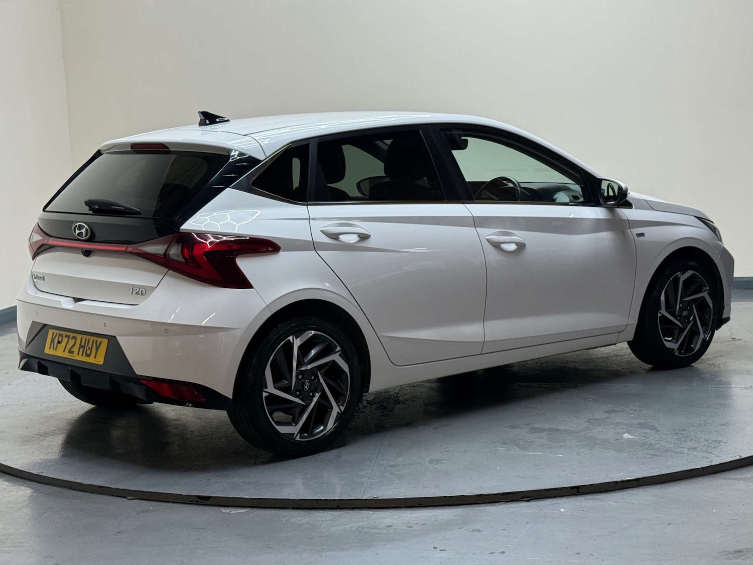 Used Hyundai i20 2023 for sale - 76919201: Photo 49