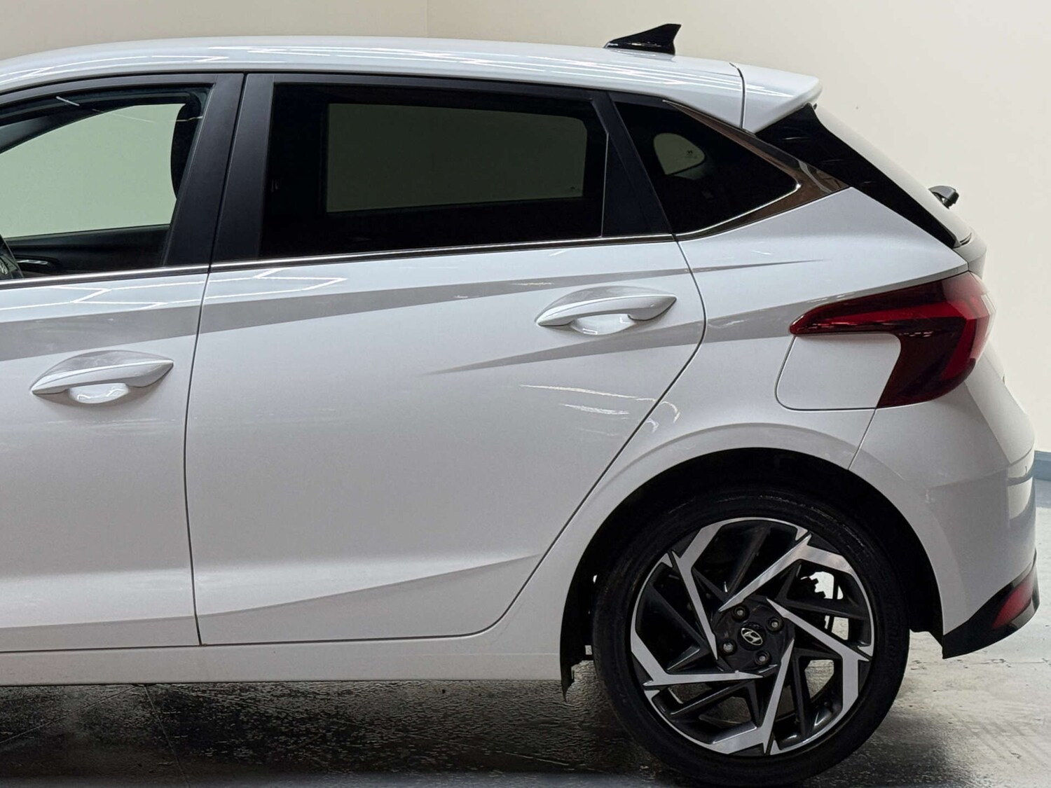 Used Hyundai i20 2023 for sale - 76919201: Photo 53