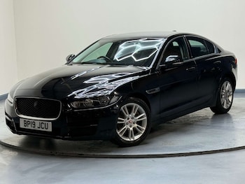 Used Jaguar XE 2019 for sale - 78267566: Photo