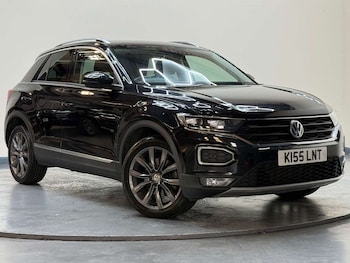 Used Volkswagen T-Roc 2018 for sale - 79456330: Photo