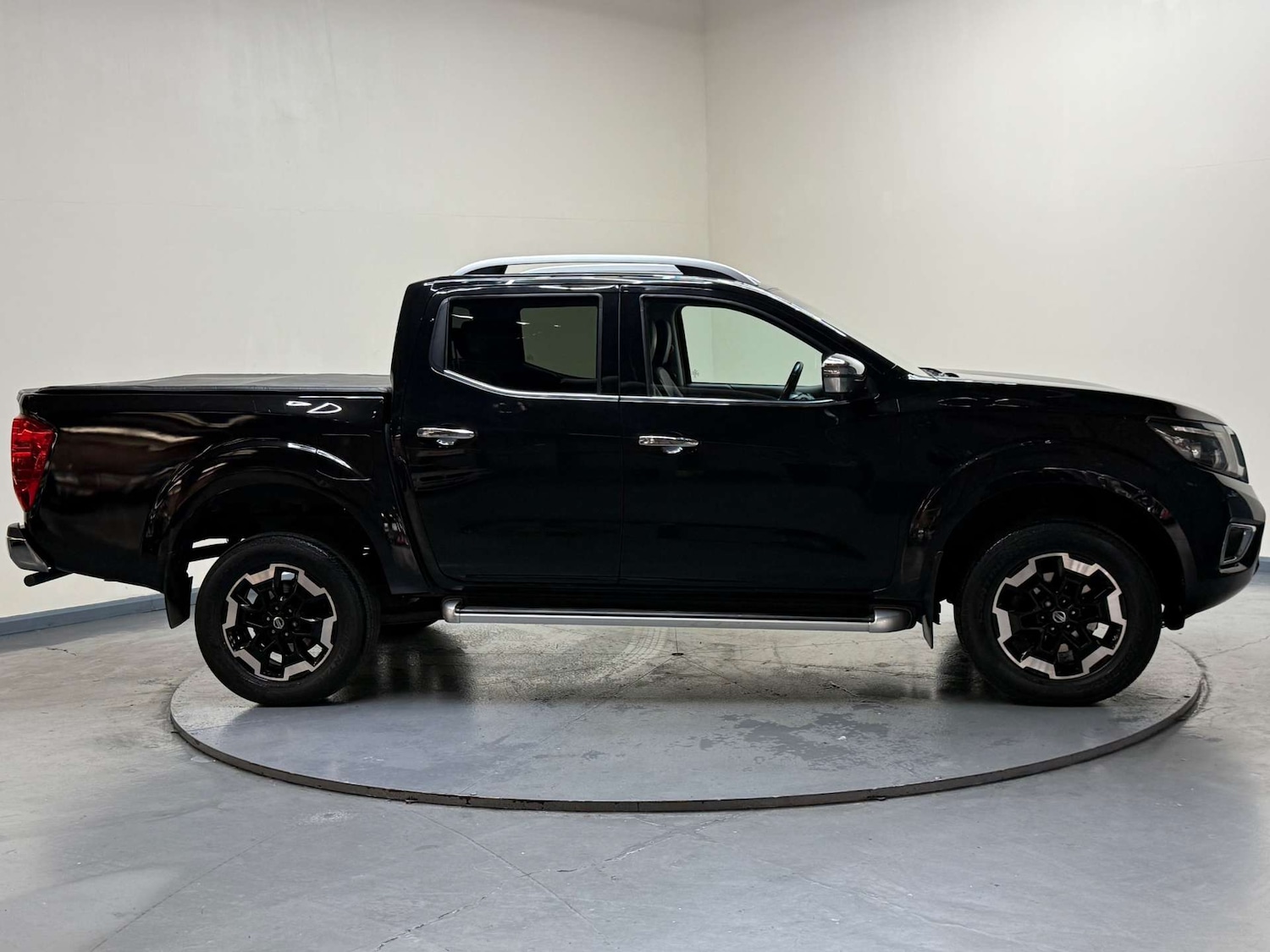 Used Nissan Navara 2021 for sale - 76600542: Photo 14