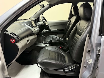 Used Mitsubishi L200 2011 for sale - 76719564: Photo