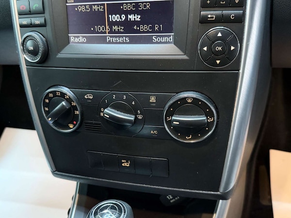 Used Mercedes-Benz A-Class 2011 for sale - 76181052: Photo 21