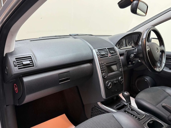 Used Mercedes-Benz A-Class 2011 for sale - 76181052: Photo 30