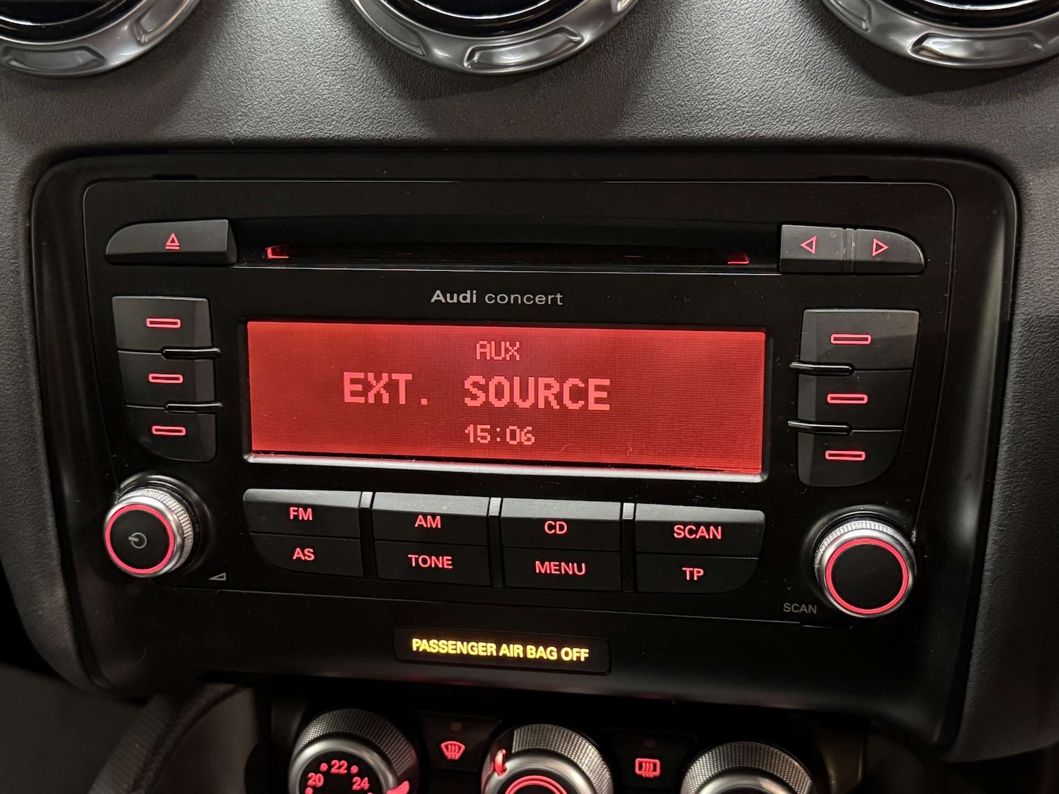 Used Audi TT 2011 for sale - 76905285: Photo 18