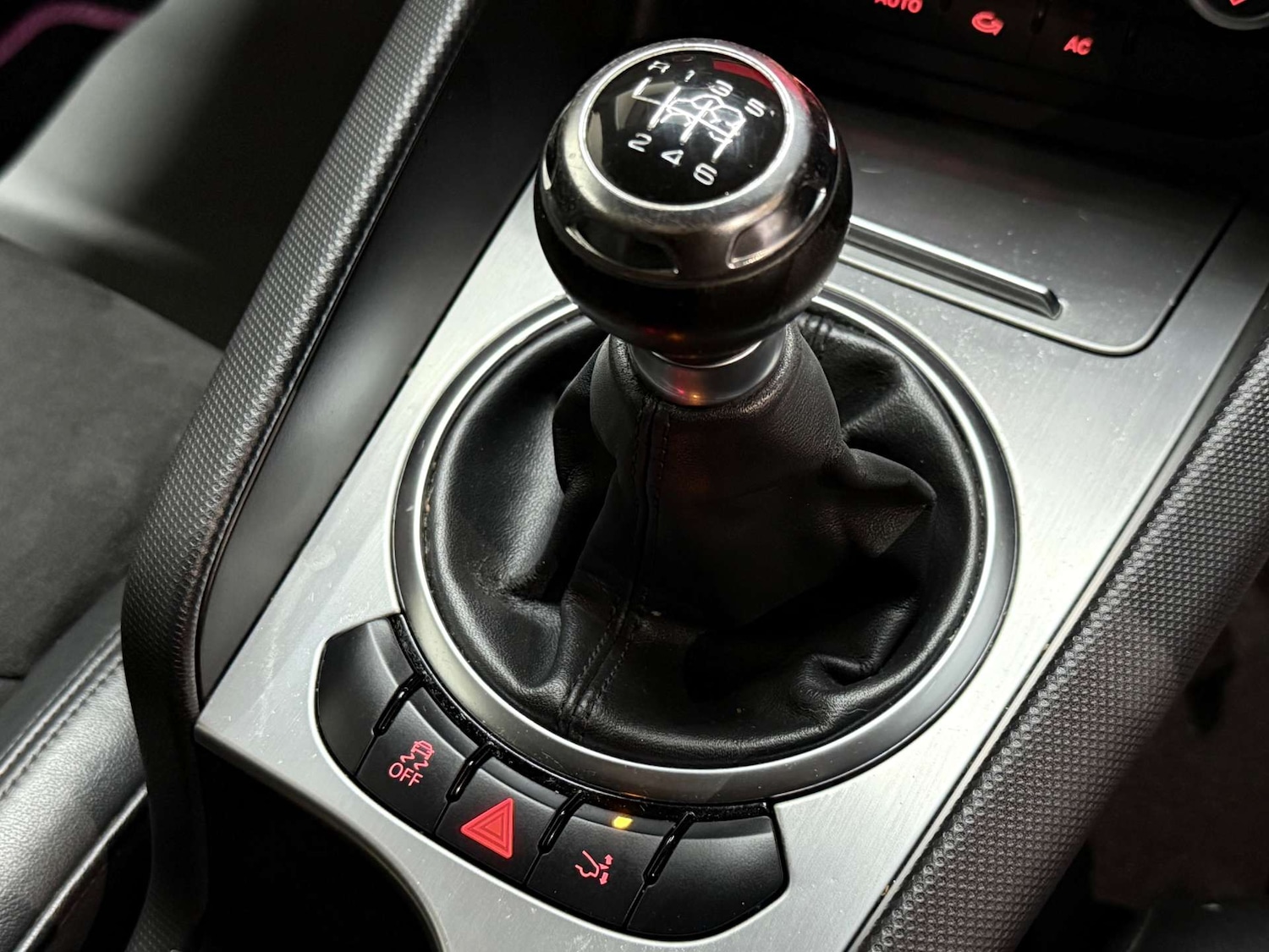 Used Audi TT 2011 for sale - 76905285: Photo 20