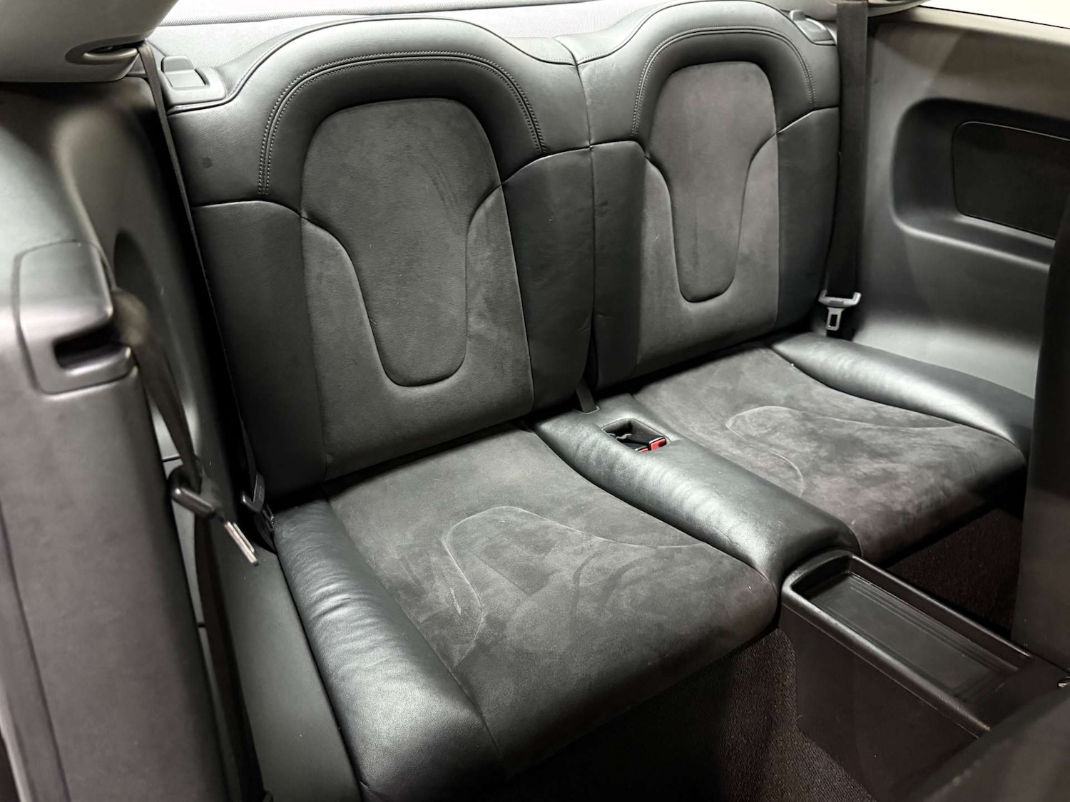 Used Audi TT 2011 for sale - 76905285: Photo 23